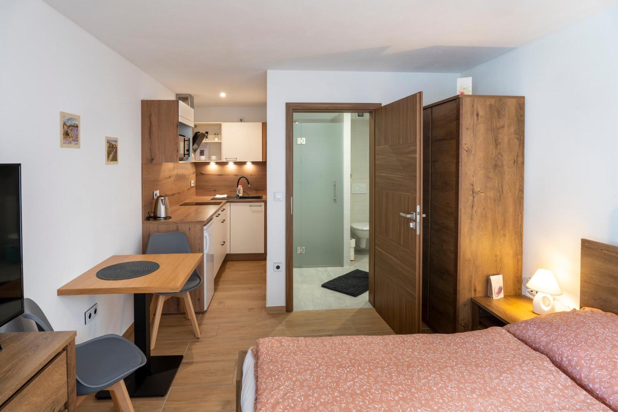 Apartmany Pod Namestim 2 Telč Exteriör bild